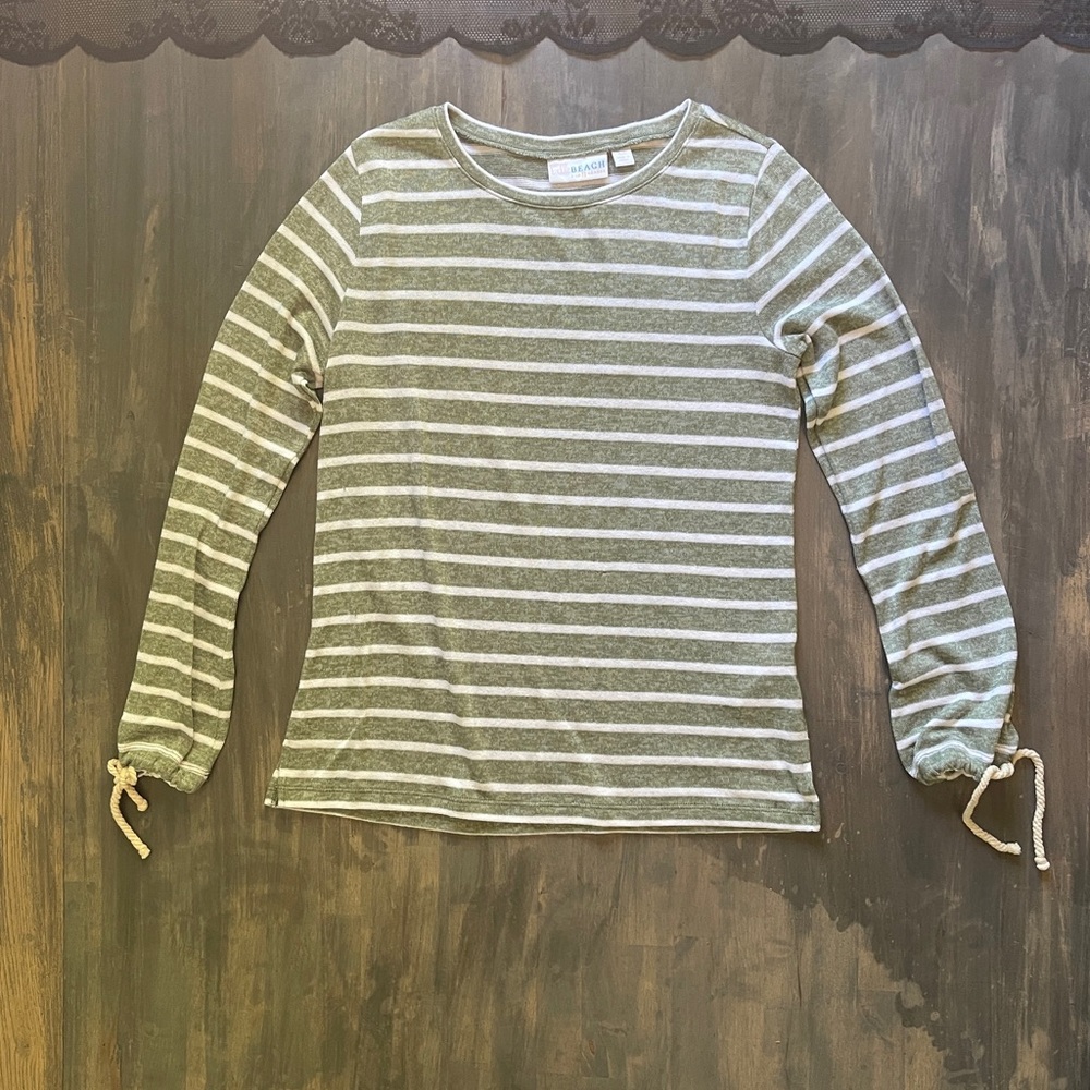 Classic Striped Long Sleeve Tee - Gray